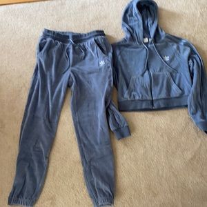 Adidas women’s track suit size medium